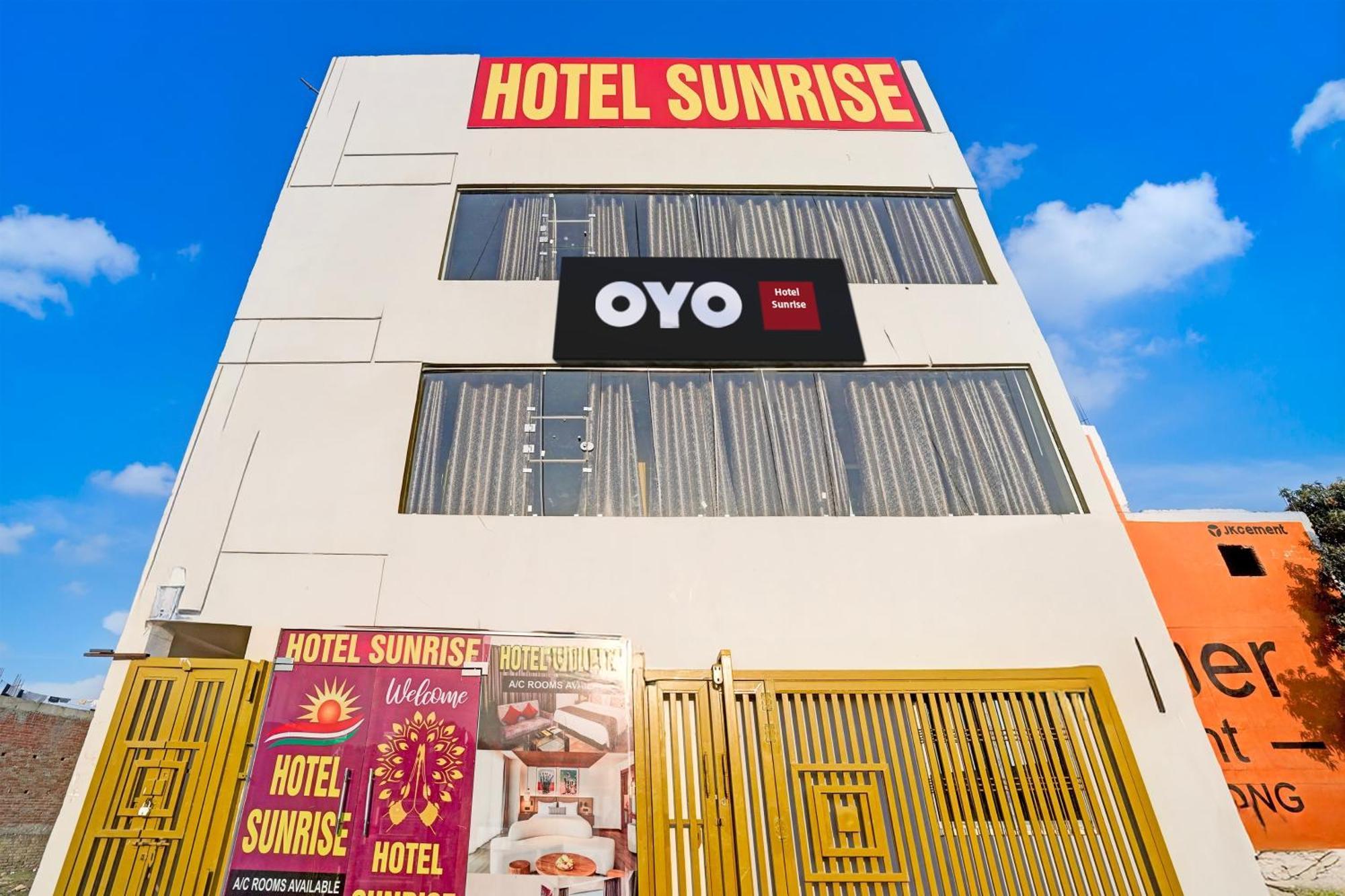 Spot On Sunrise Hotel Kakori